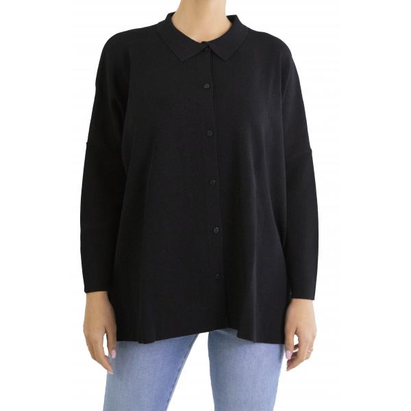 Maglia morbida con colletto e bottoni 